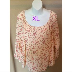 Floral cold shoulder blouse👚